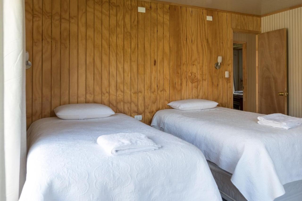 La Casona, Bano Privado Bed & Breakfast บียาเซโรกัสเตโย ภายนอก รูปภาพ